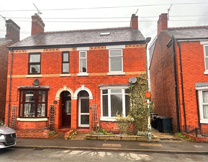 3 Bedroom Semi Detached House For Sale In Falstaff Street, Greenfields, Shrewsbury, Shropshire, SY1