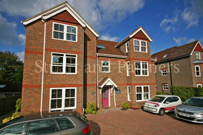 2 Bedroom Apartment To Rent In Sydney Road, Haywards Heath, RH16
