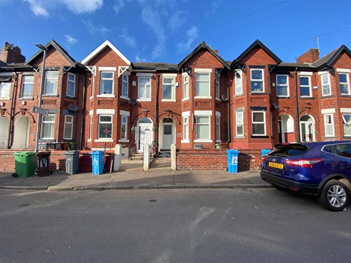6 Bedroom Property To Rent In Belgrave Avenue, Victoria Park, £pppw, M14
