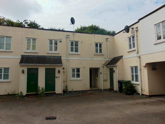 2 Bedroom Terraced House To Rent In Lansdowne Court, Evesham, WR11