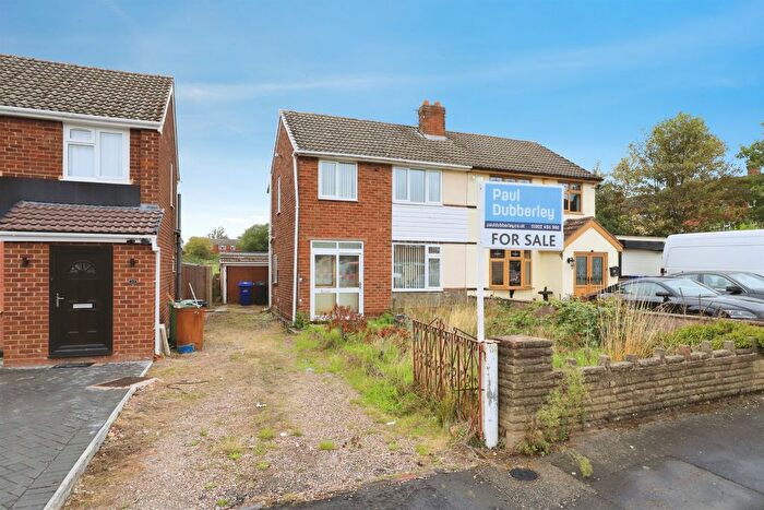 3 Bedroom Semi-Detached House For Sale In Salcombe Grove, Bilston, WV14