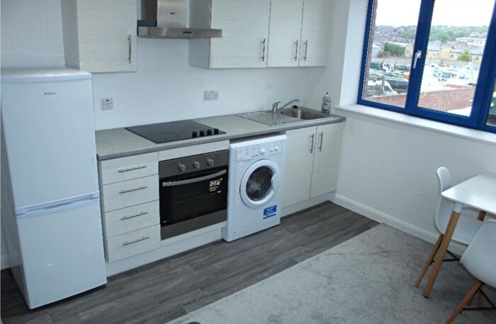 1 Bedroom Apartment To Rent In Meridian House, Artist Street, Leeds, West Yorkshire, LS12