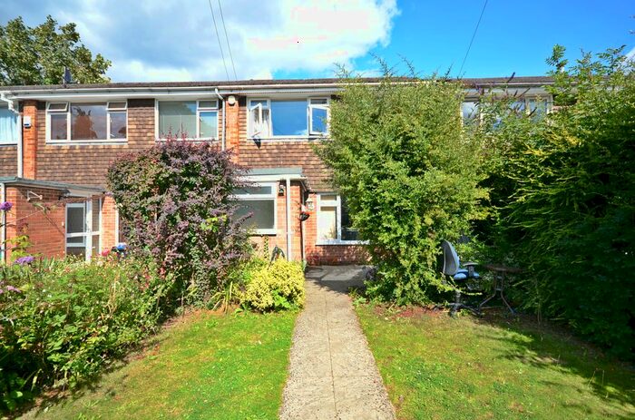 3 Bedroom Terraced House To Rent In The Pound, Burnham, SL1