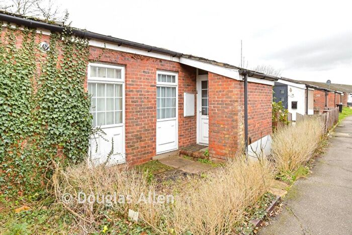4 Bedroom Terraced House For Sale In Great Oxcroft, Basildon, Essex, SS15