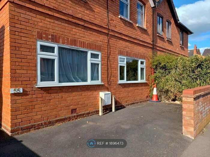 5 Bedroom Semi-Detached House To Rent In Buck Street, Worcester, WR2