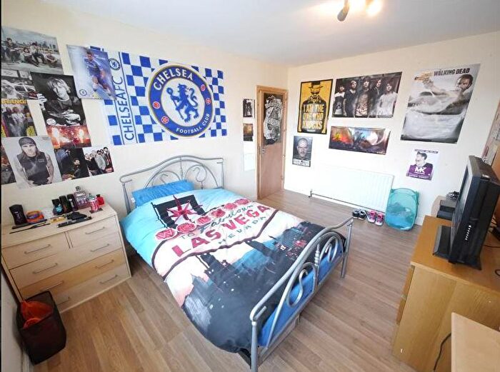 6 Bedroom House To Rent In St. Chads View, Leeds, LS6