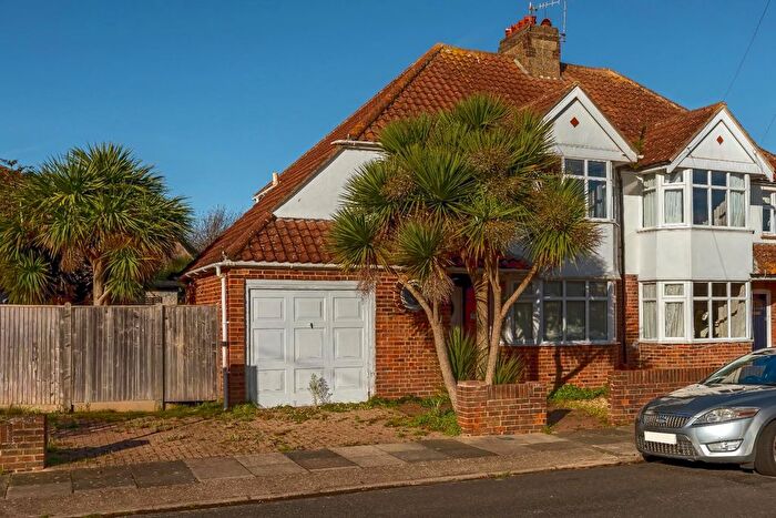 3 Bedroom Property For Sale In Melrose Avenue, Portslade, Brighton, BN41