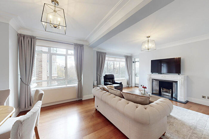 2 Bedroom Apartment To Rent In Viceroy Court, Prince Albert Road, St John's Wood, London, NW8