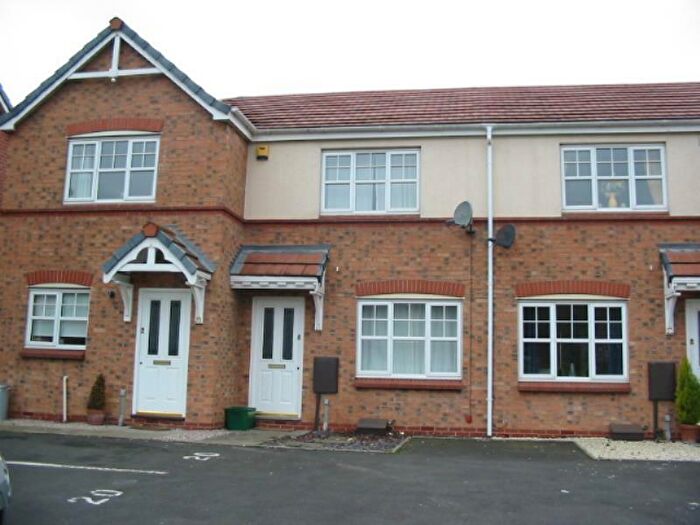 2 Bedroom Terraced House To Rent In Clifton Street, Cradley Heath, West Midlands, B64