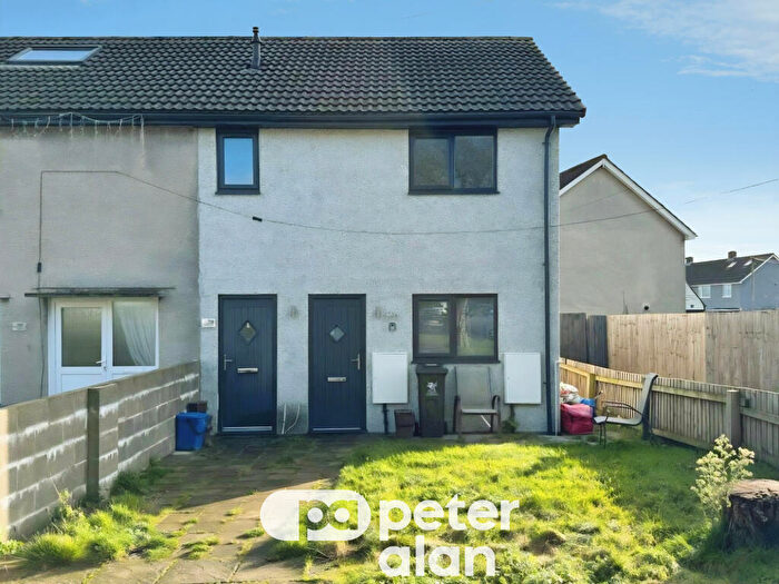 1 Bedroom Flat To Rent In Trebanog Crescent, CF3