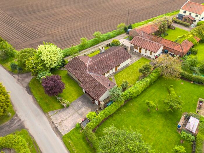 3 Bedroom Detached Bungalow For Sale In Belshaw Lane, Belton, Doncaster, DN9