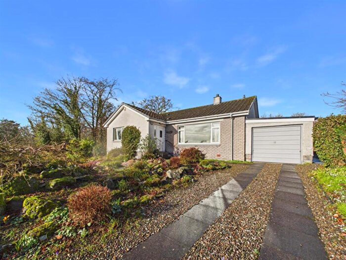 3 Bedroom Detached Bungalow For Sale In Bridgeton Crescent, Almondbank, Perthshire, PH1