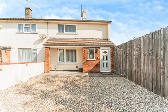 2 Bedroom Terraced House To Rent In Leighton Avenue, Swindon, Wiltshire, SN3