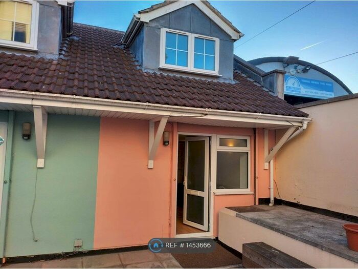 2 Bedroom End Of Terrace House To Rent In Ashley Down Road., Bristol, BS7