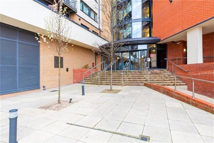 2 Bedroom Apartment To Rent In - Perth Road, Ilford, IG2
