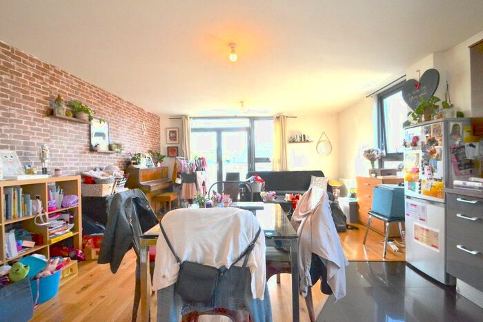 2 Bedroom Flat To Rent In Tyler Street, London, SE10