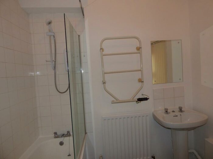 1 Bedroom Apartment To Rent In Trewhitt Road, Heaton, NE6