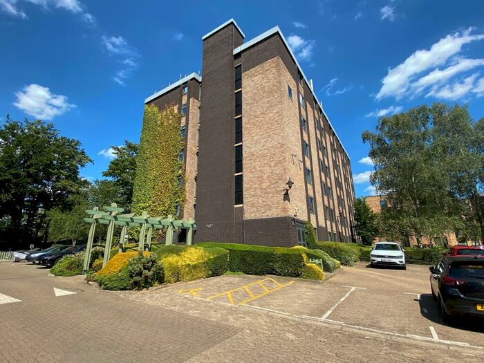 Studio To Rent In Mayflower House, Cambridge, CB4