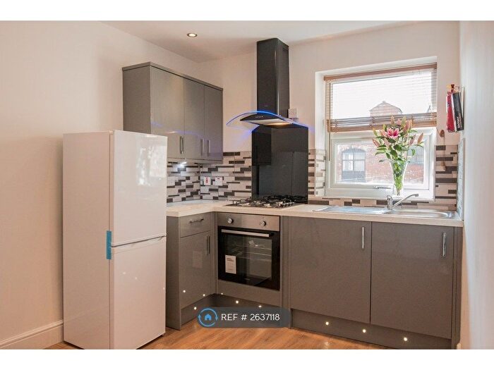 2 Bedroom Flat To Rent In City Centre, Bristol, BS5