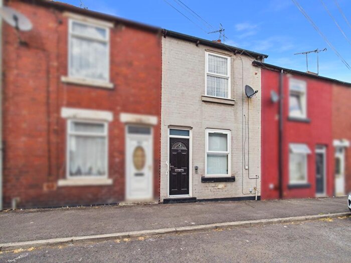2 Bedroom Terraced House For Sale In Union Street, Hemsworth, Pontefract, WF9
