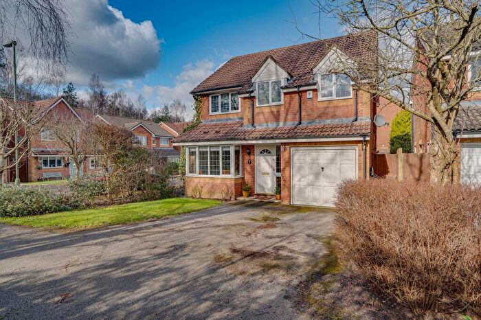 4 Bedroom Detached House For Sale In Sandringham Close, Knightwood Park, SO53
