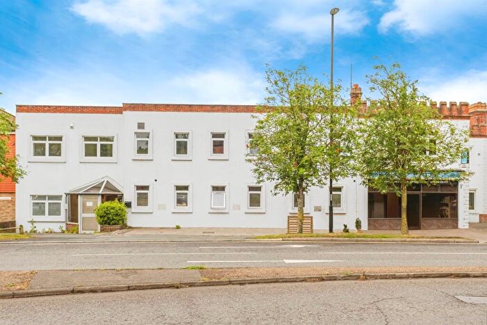 1 Bedroom Apartment For Sale In London Road, Burgess Hill, RH15