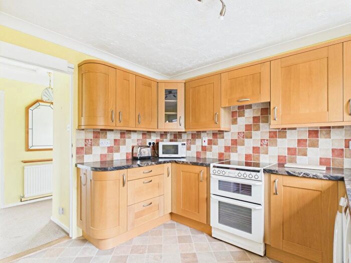 2 Bedroom Detached Bungalow For Sale In Grimshoe Road, Downham Market, PE38