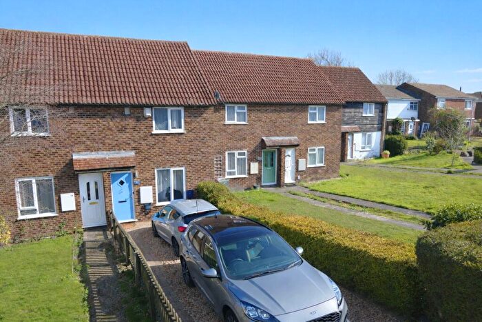 2 Bedroom End Of Terrace House For Sale In Bidwell Hill, Houghton Regis, Dunstable, Bedfordshire, LU5