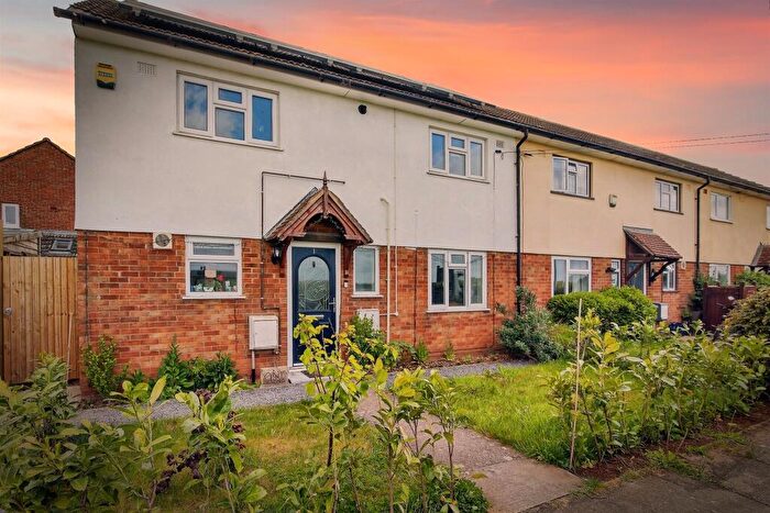 2 Bedroom End Of Terrace House For Sale In Trent Road, Wittering, Peterborough, PE8