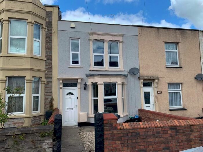 3 Bedroom Terraced House To Rent In Soundwell Road, Kingswood, Bristol, BS15