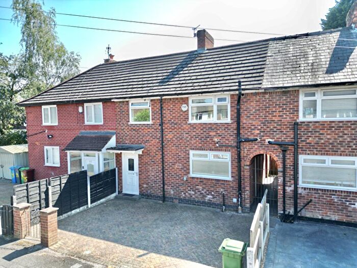 3 Bedroom Terraced House For Sale In Hillend Road, Manchester, M23