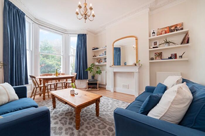 1 Bedroom Flat For Sale In Edbrooke Road, W9