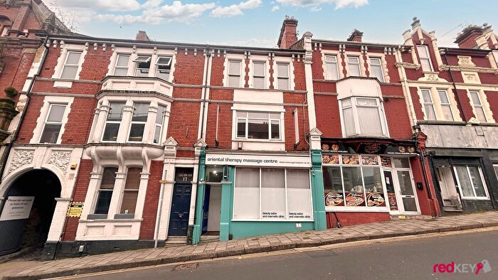 2 Bedroom Flat To Rent In Charles Street, Newport, NP20