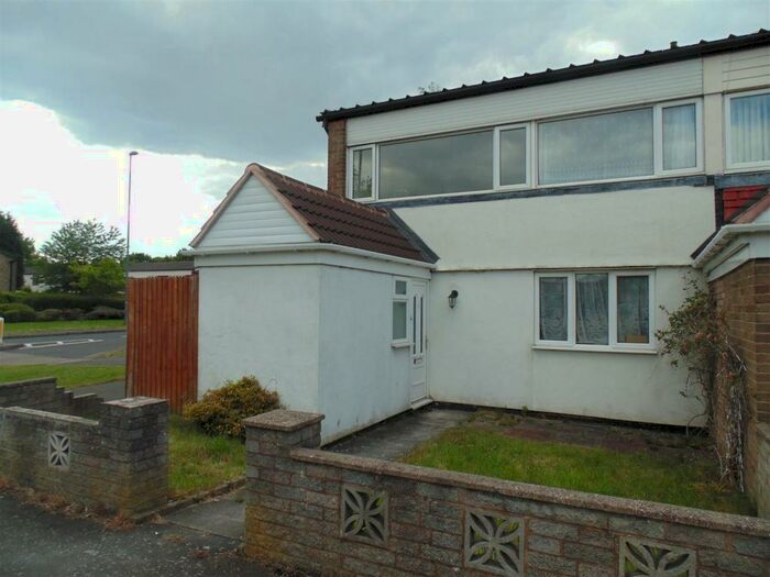 3 Bedroom House To Rent In Heyford Way, Birmingham, West Midlands, B35