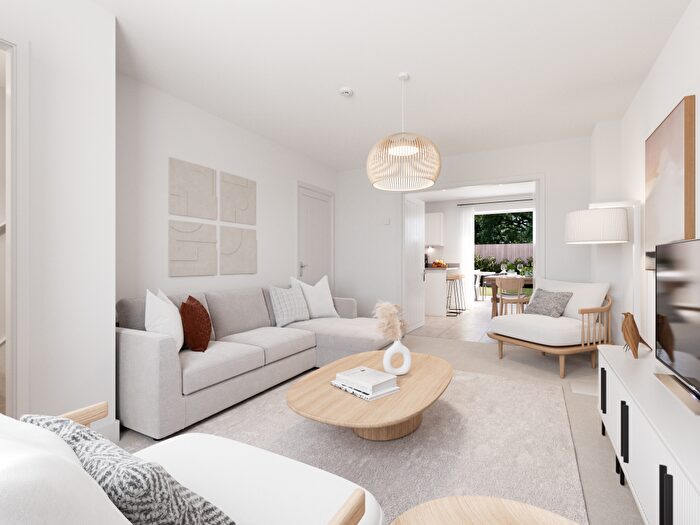 4 Bedroom Detached House For Sale In Netherton Moor Road, Netherton, HD4