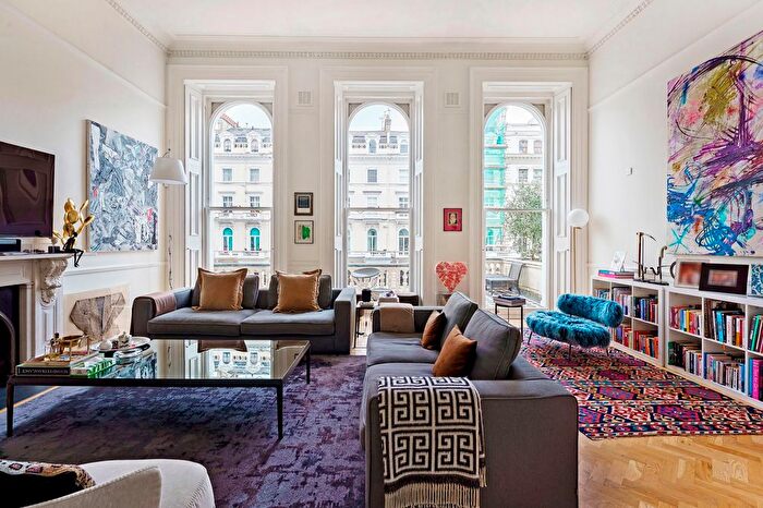 2 Bedroom Flat To Rent In Queen's Gate Terrace, SW7