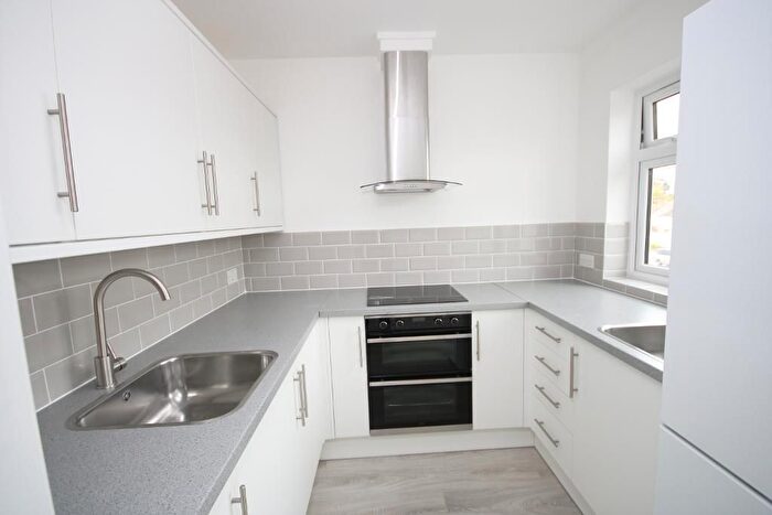 1 Bedroom Flat To Rent In Hale Lane, Edgware, Middlesex, HA8