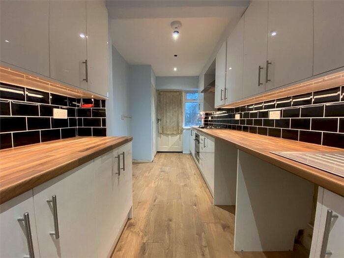 3 Bedroom Terraced House To Rent In Hadlow Road, Welling DA16