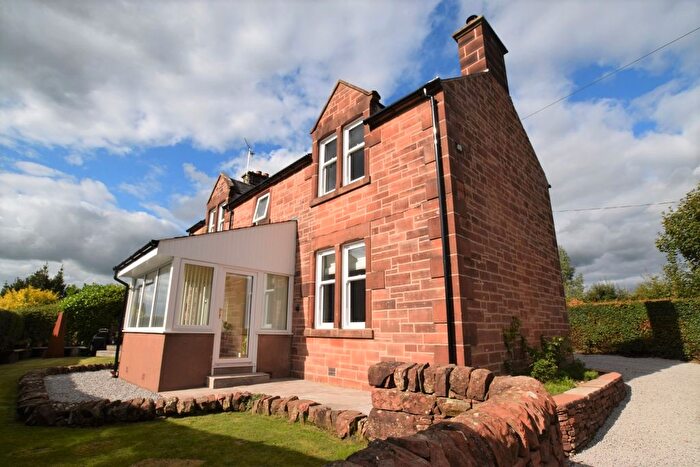 2 Bedroom Detached House For Sale In Struiebank, Sandy Lane, Locharbriggs, Dumfries, DG1