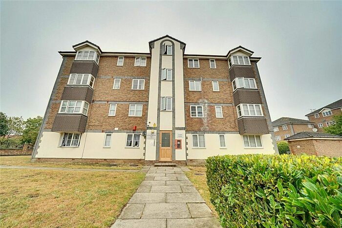 1 Bedroom Flat To Rent In Scotland Green Road, Enfield, Middlesex, EN3