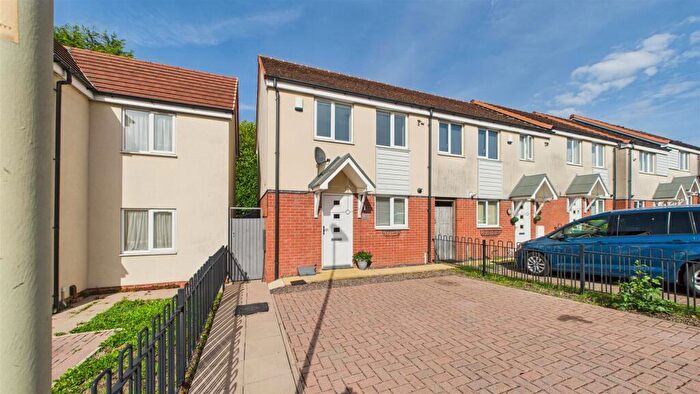 2 Bedroom End Of Terrace House For Sale In Bradfield Way, Dudley, DY1
