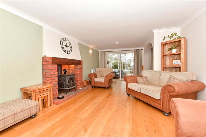 4 Bedroom Detached House For Sale In The Street, Appledore, Ashford, Kent, TN26