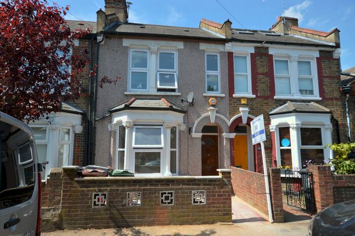 3 Bedroom Terraced House To Rent In Chelmsford Road, London, E17
