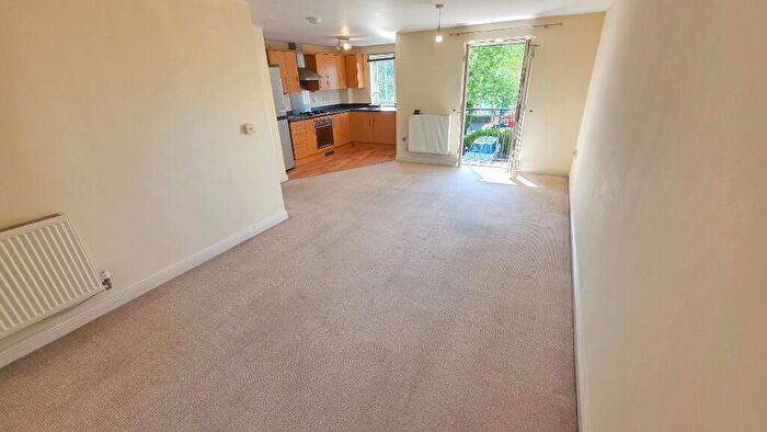 2 Bedroom Flat To Rent In Waun Ddyfal, Cardiff, CF14