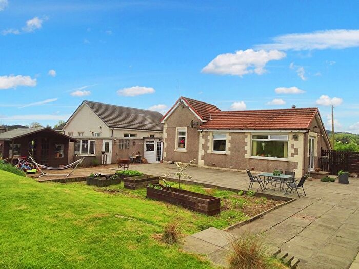 2 Bedroom Cottage For Sale In Blairadam, Kelty, KY4