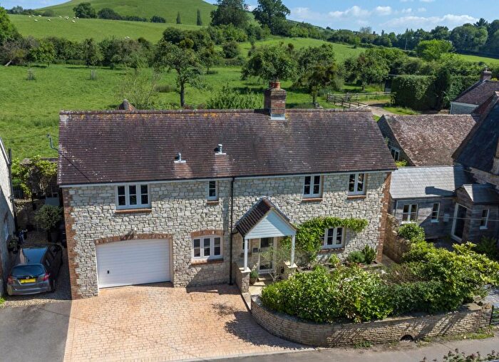 3 Bedroom Detached House For Sale In Sutton Montis, Yeovil, BA22