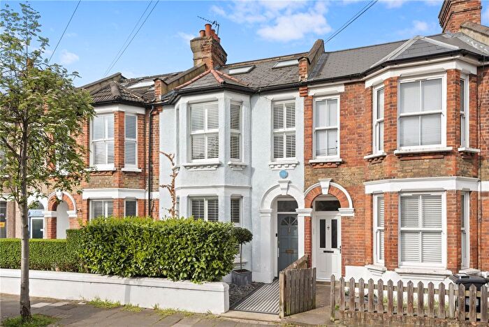 4 Bedroom Terraced House For Sale In Scholars Road, London, SW12