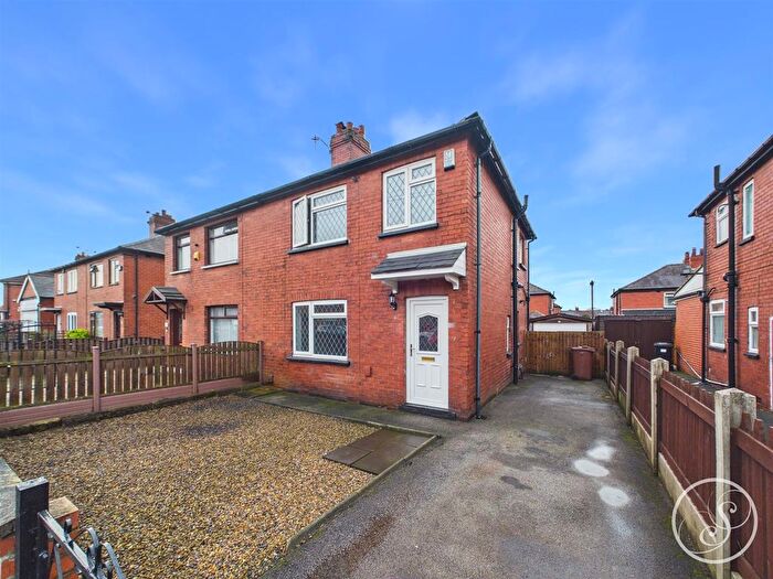3 Bedroom Semi Detached House For Sale In Skelton Terrace, Leeds, LS9