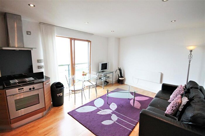 1 Bedroom Apartment To Rent In Mackenzie House, Leeds Dock, LS10