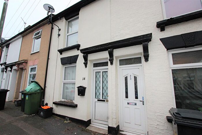 2 Bedroom Terraced House To Rent In Gladstone Road, Penenden Heath, Maidstone, ME14